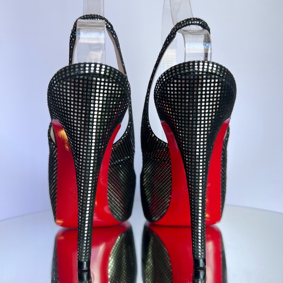 *** SOLD*** Christian Louboutin Prive 120mm Suede Silver Slingback Pumps EU 39.5 - Picture 6 of 14